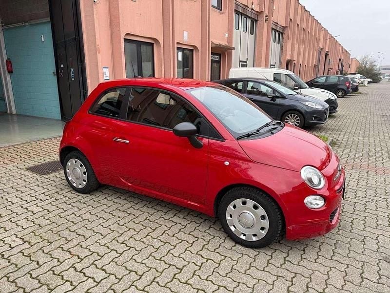 Rosso passionale Usata 2023 Fiat 500 S Utilitaria | 7999 € (Super prezzo) - Immagine 1/4