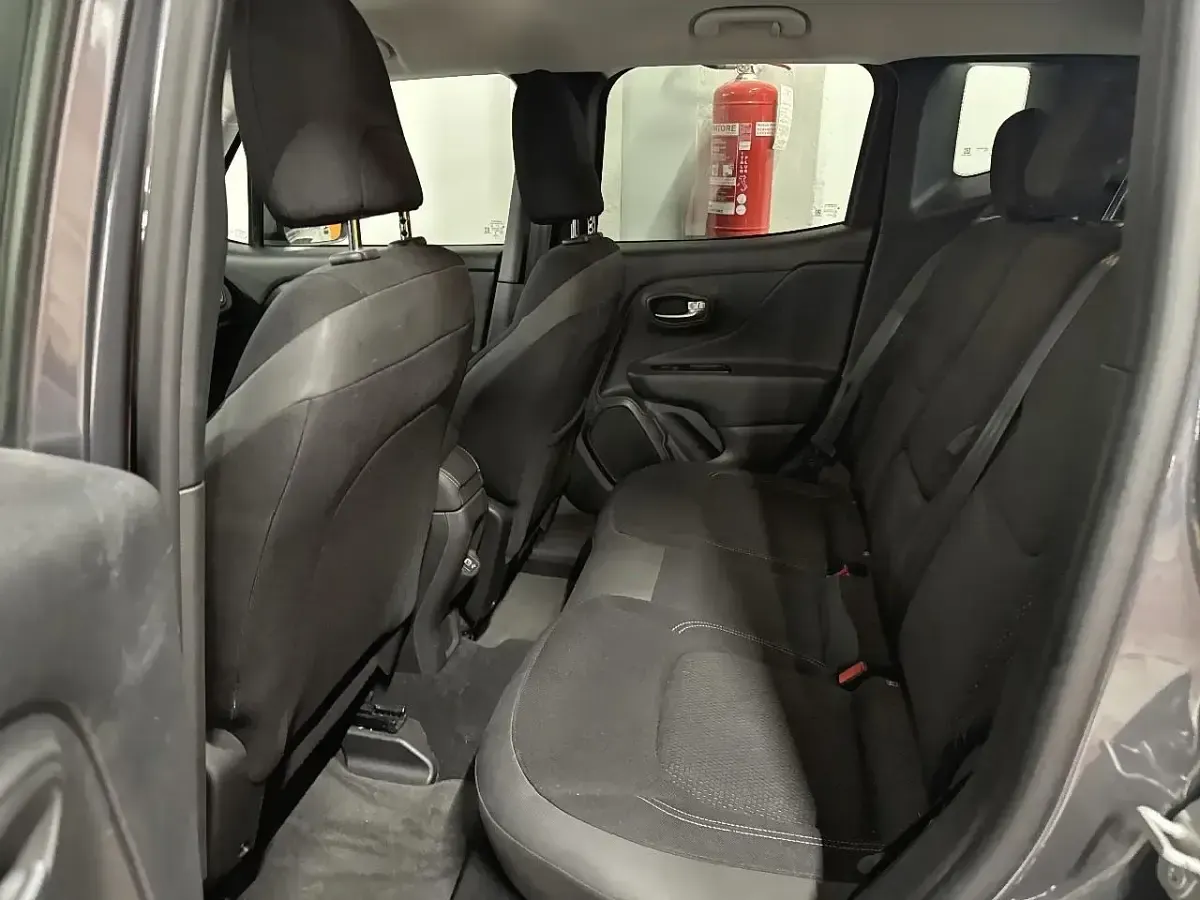 Usata Jeep Renegade Limited 150 CV (110 kW) 2021 Grigio SUV