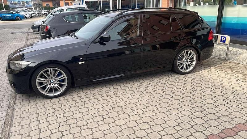 Usata BMW 320 M Sport 177 CV (130 kW) 2008 Nero Station wagon