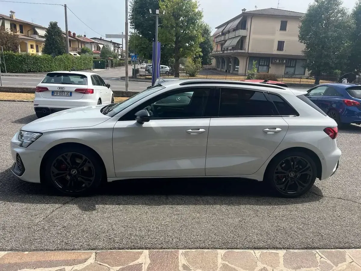 Usata Audi A3 S-Line 150 CV (110 kW) 2024 Bianco Berlina