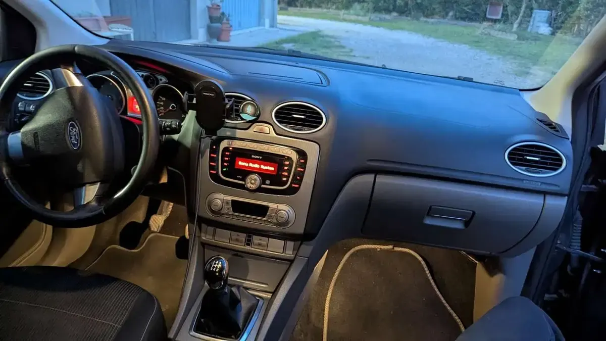 Usado Ford Focus Style 90 HP (66 kW) 2009 Carrinha
