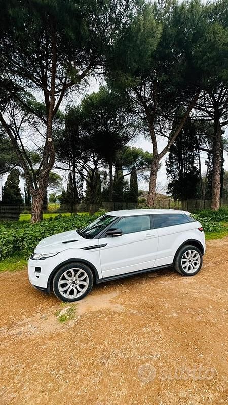 Usata Land Rover Range Rover evoque Dynamic 190 CV (139 kW) 2012 Bianco SUV