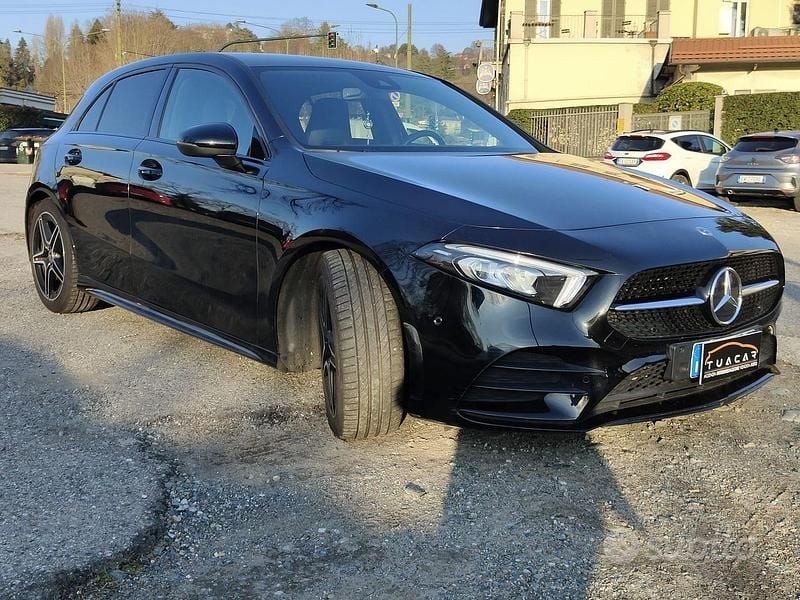 Usata Mercedes A180 AMG Line Premium Plus 116 CV (85 kW) 2021 Nero Berlina