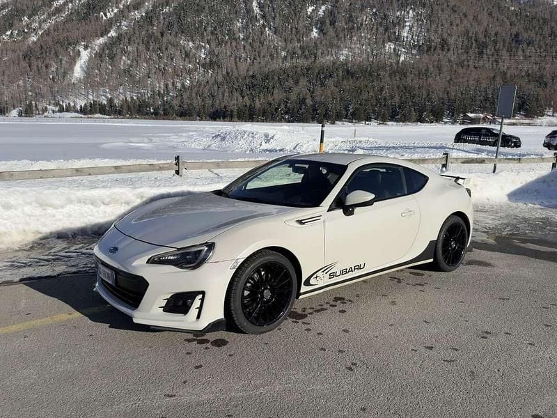 Usata Subaru BRZ 200 CV (147 kW) 2018 Bianco Coupé