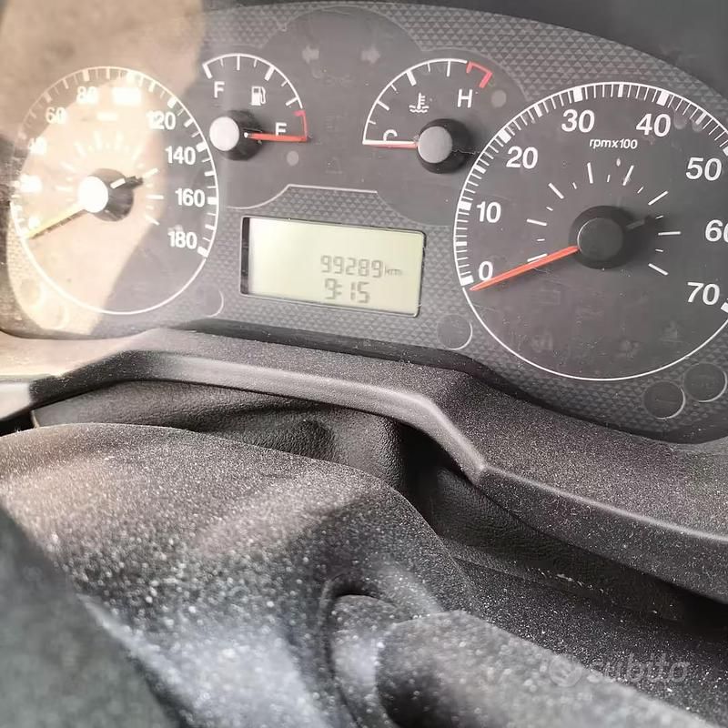 Usata Fiat Qubo 75 CV (55 kW) 2010 Nero Monovolume