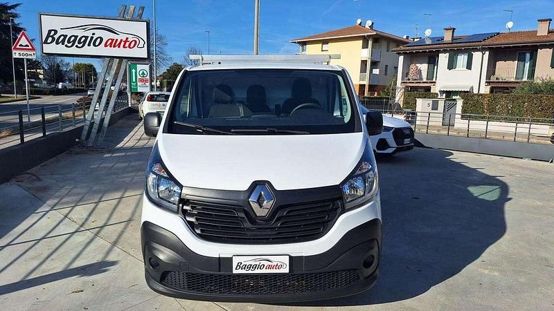 Usata Renault Trafic 121 CV (88 kW) 2019 Bianco pastello Monovolume
