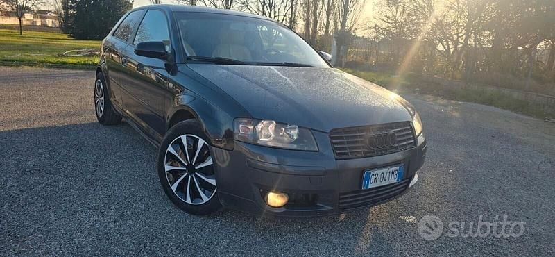 Usata Audi A3 Attraction 140 CV (102 kW) 2005 Nero Utilitaria