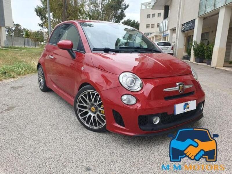 Usata Abarth 500 Custom 135 CV (99 kW) 2015 Rosso Utilitaria