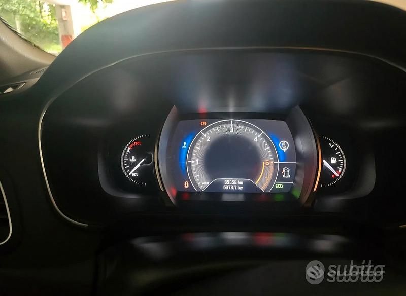 Usata Renault Mégane IV 115 CV (84 kW) 2020 Grigio Berlina