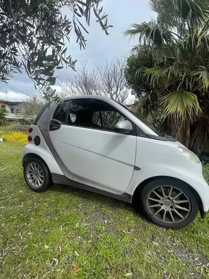 Usata Smart ForTwo Coupé 71 CV (52 kW) 2009 Bianco Coupé