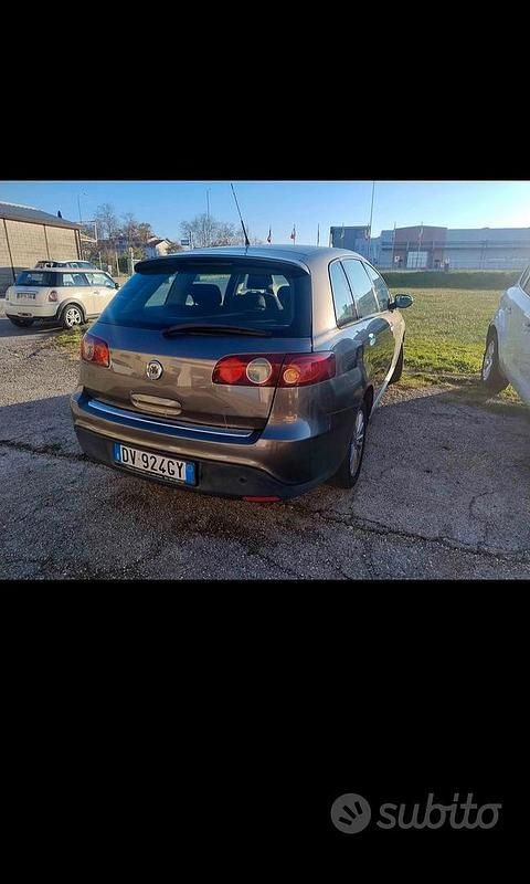 Usata Fiat Croma 150 CV (110 kW) 2009 Station wagon
