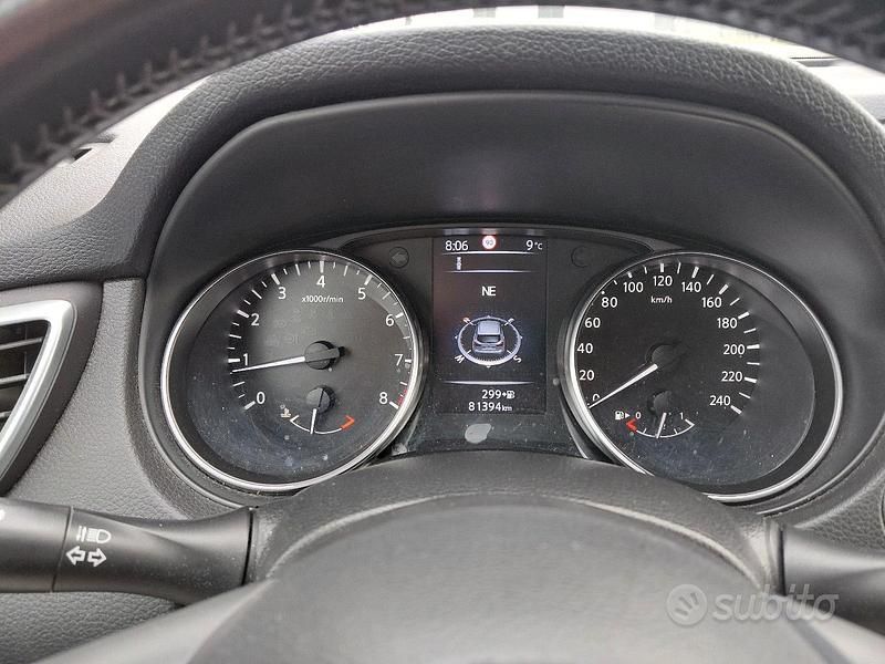 Usata Nissan Qashqai N-Connecta 116 CV (85 kW) 2018 Nero SUV