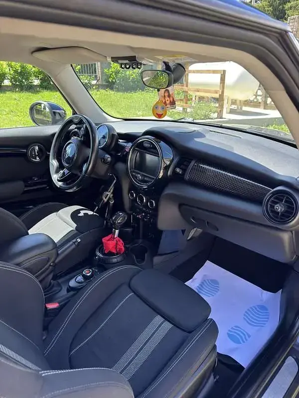 Usata Mini Cooper SD 170 CV (125 kW) 2016 Utilitaria