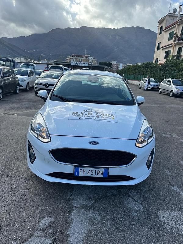 Bianco Usata 2018 Ford Fiesta Vignale Utilitaria | 6499 € (Super prezzo) - Immagine 1/4