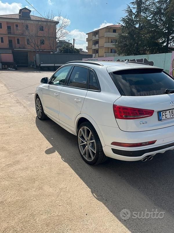 Usata Audi Q3 S-Line 150 CV (110 kW) 2016 Bianco SUV