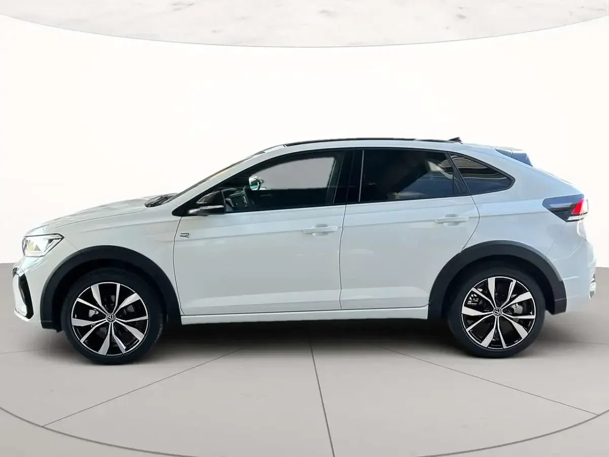 Nuova VW Taigo R-line Plus 116 CV (85 kW) 2026 Pure white nero SUV