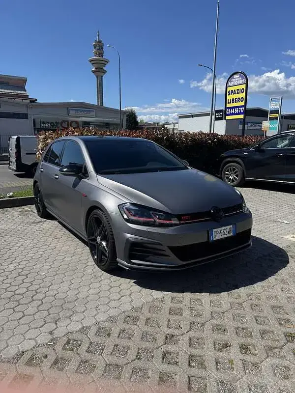 Usata VW Golf VII GTI 245 CV (180 kW) 2018 Berlina