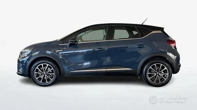 Usata Renault Captur Intens 145 CV (106 kW) 2022 Bluazzurro SUV