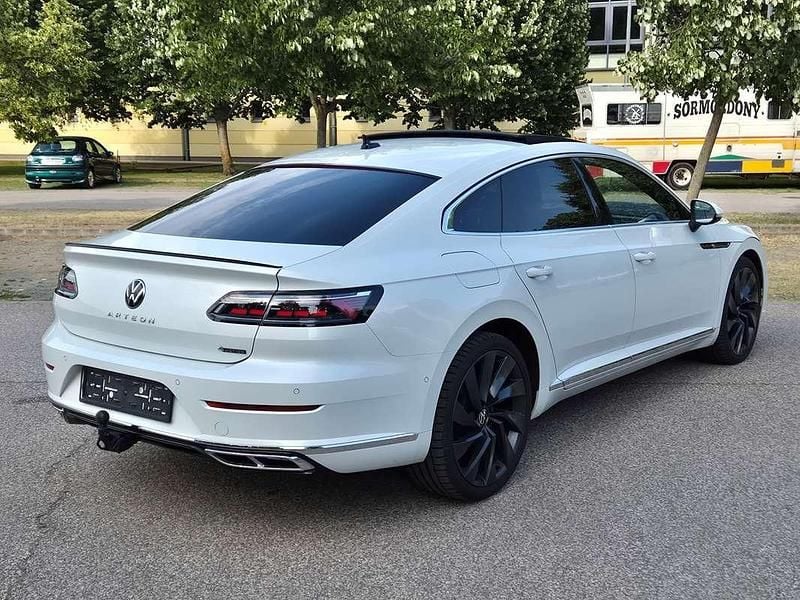 Usata VW Arteon Sportline 200 CV (147 kW) 2023 Nero Berlina