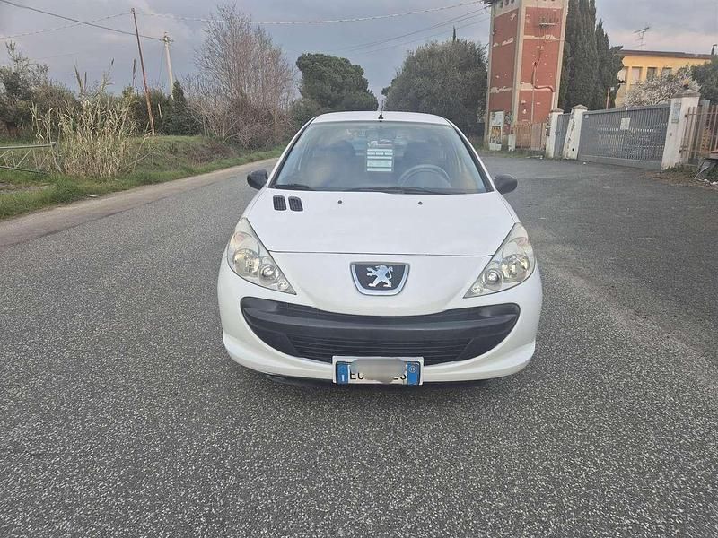 Usata Peugeot 206 60 CV (44 kW) 2010 Bianco Berlina