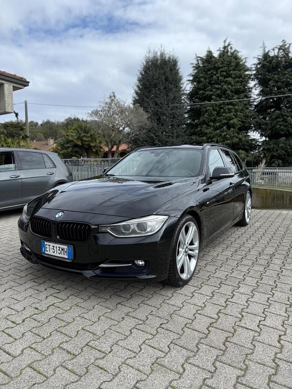 Usata BMW 325 M Sport 218 CV (160 kW) 2013 Nero Station wagon