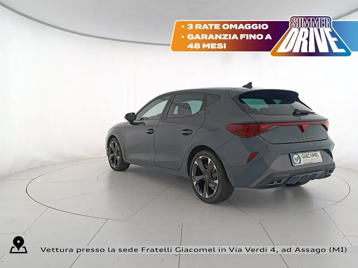 Usata Cupra Leon 150 CV (110 kW) 2025 Fiord blue Berlina