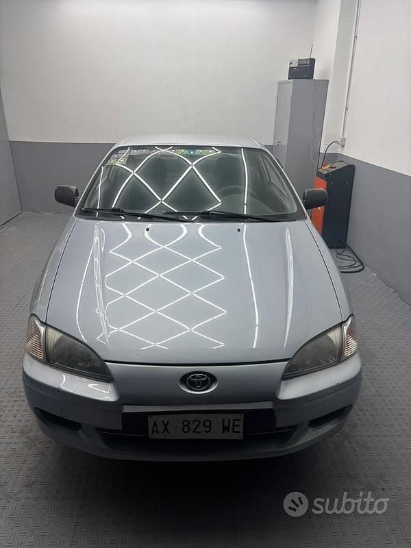 Usata Toyota Paseo 90 CV (66 kW) 1998 Grigio Coupé