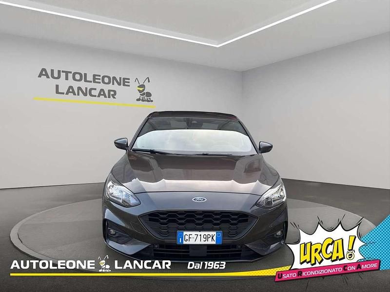 Usata Ford Focus ST-Line 120 CV (88 kW) 2021 Grigio Berlina