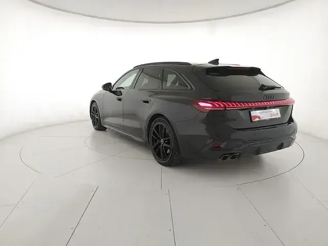 Usata Audi A5 S-Line 204 CV (150 kW) 2025 Nero mythos metallizzato Station wagon