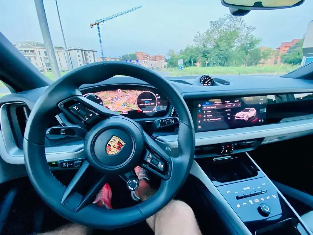 Usata Porsche Cayenne Coupe 305 CV (224 kW) 2024 Nero SUV