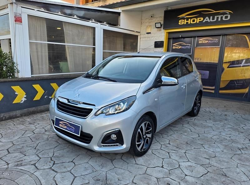 Usata Peugeot 108 69 CV (50 kW) 2018 Argento Berlina