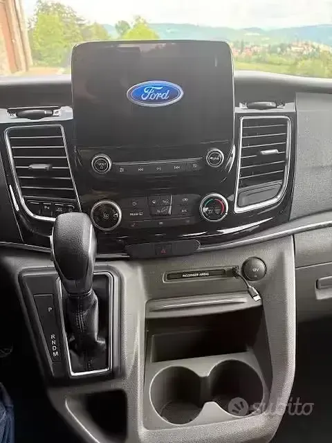 Usata Ford Tourneo Custom 2023 Furgone