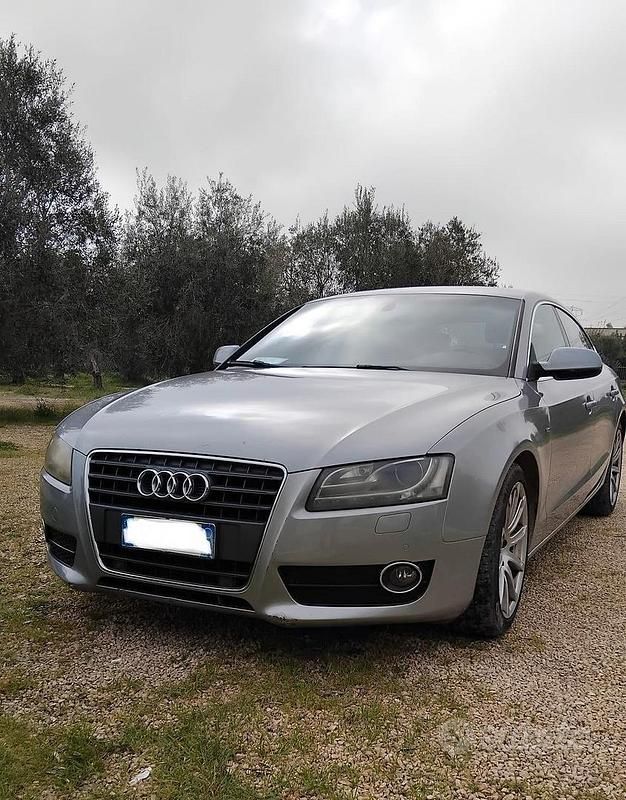 Usata Audi A5 143 CV (105 kW) 2010 Grigio Coupé