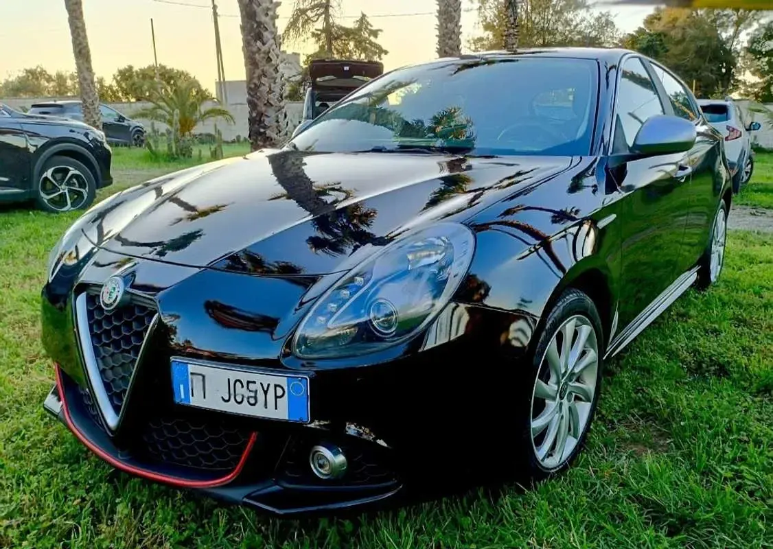 Usata Alfa Romeo Giulietta Exclusive 120 CV (88 kW) 2016 Utilitaria