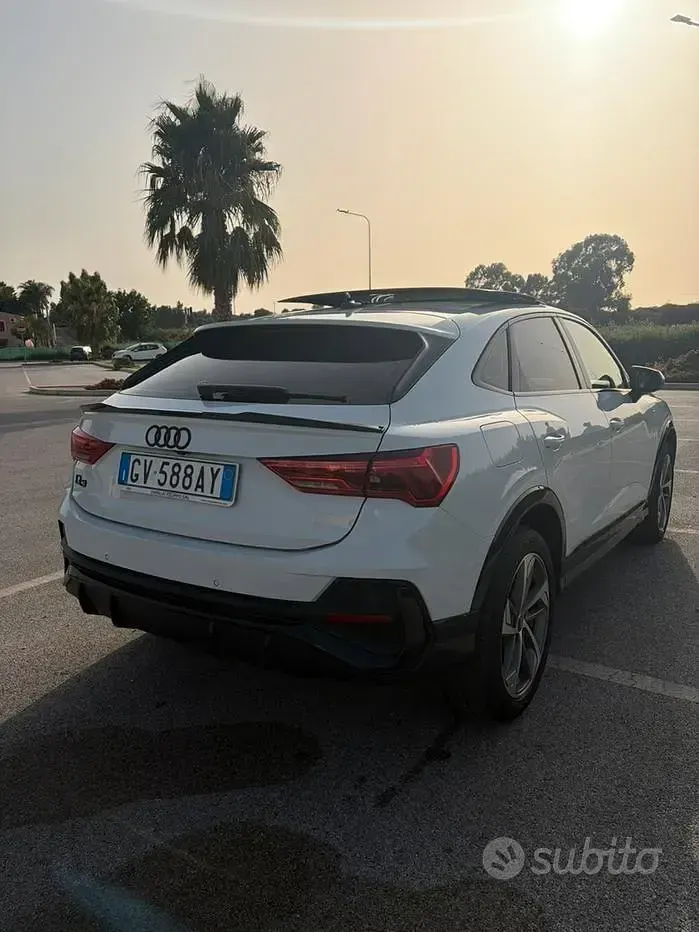Usata Audi Q3 Sportback Ambiente 150 CV (110 kW) 2024 Bianco SUV