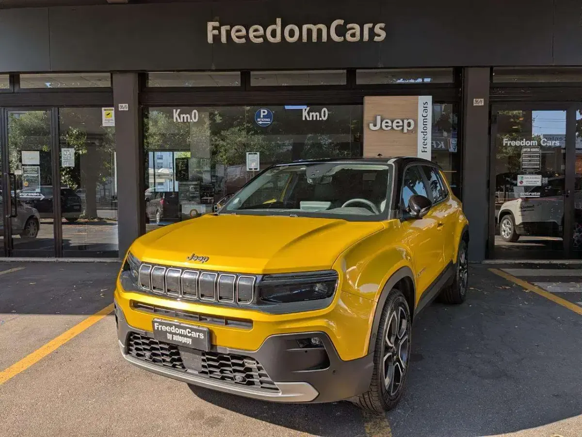 Usata Jeep Avenger Summit 101 CV (74 kW) 2023 Giallo + tetto nero SUV