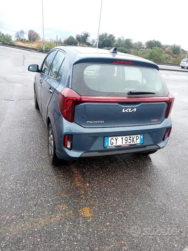 Usata Kia Picanto 63 CV (46 kW) 2025 Blu Utilitaria