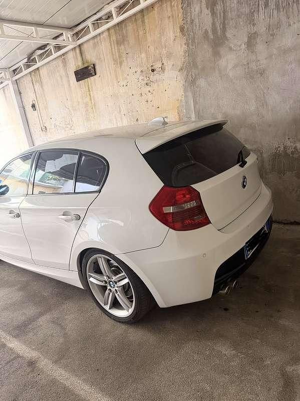 Usata BMW 123 204 CV (150 kW) 2009 Bianco Utilitaria