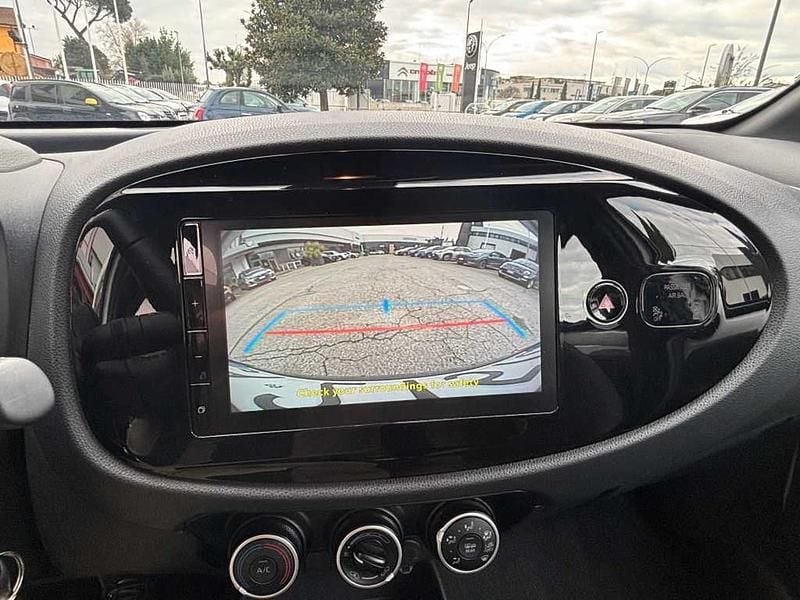 Usata Toyota Aygo X Active 72 CV (52 kW) 2025 Bianco SUV