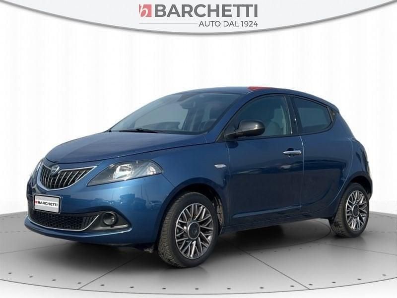 Usata Lancia Ypsilon Gold 69 CV (50 kW) 2021 Blu Utilitaria