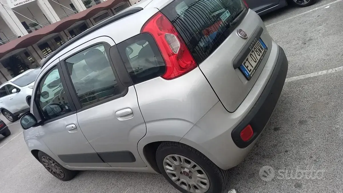 Usata Fiat Panda Lounge 75 CV (55 kW) 2014 Grigio Utilitaria