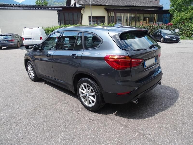 Usata BMW X1 Advantage 150 CV (110 kW) 2019 Grigio SUV