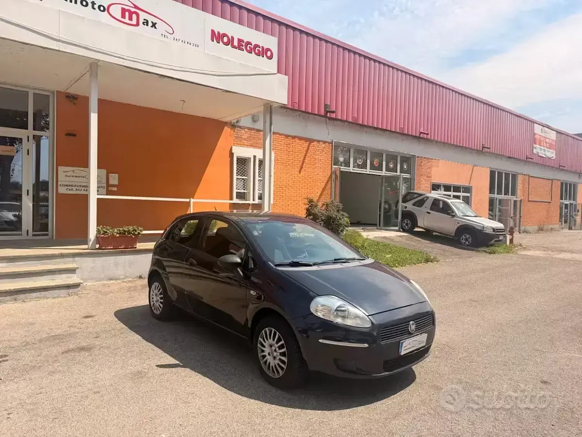 Usata Fiat Grande Punto 77 CV (56 kW) 2010 Utilitaria