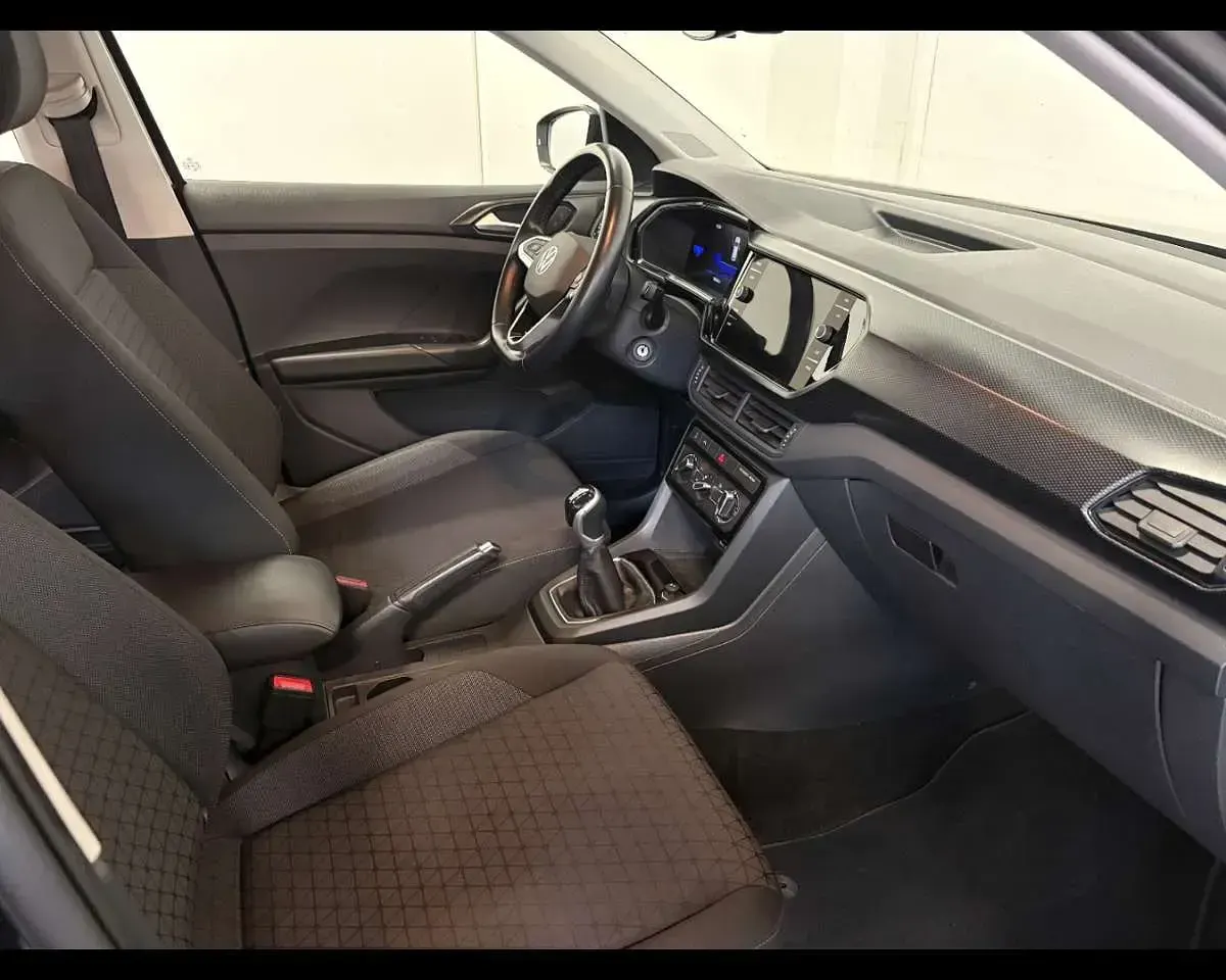 Usata VW T-Cross Style 110 CV (80 kW) 2023 Nero orca metallizzato SUV