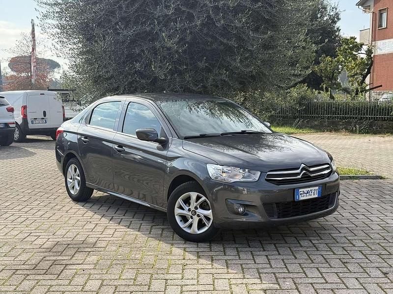 Grigio platinum Usata 2016 Citroën C-Elysee I Tre volumi | 6900 € (Buon prezzo) - Immagine 1/4