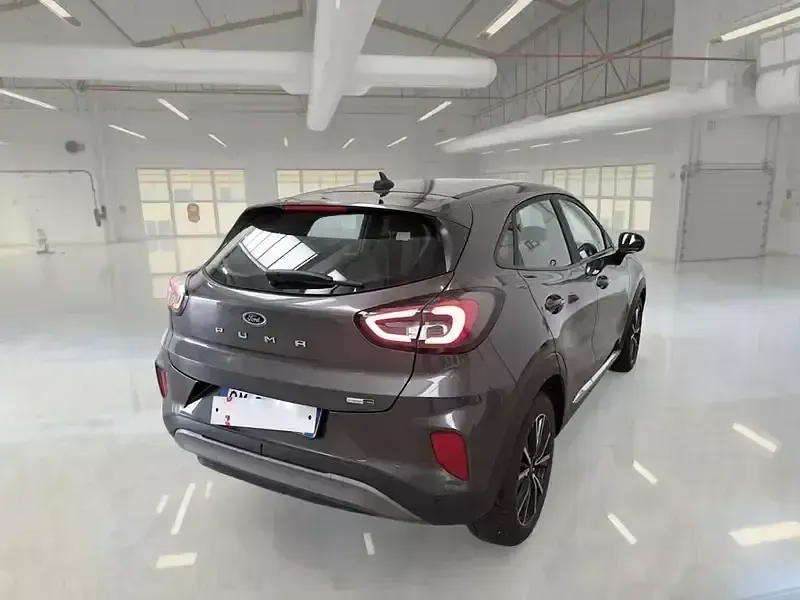 Second-hand Ford Puma Titanium 125 CP (91 kW) 2022 Gri SUV