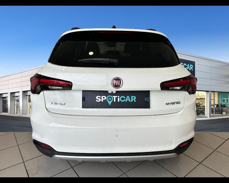 Usata Fiat Tipo 131 CV (96 kW) 2024 Bianco Utilitaria