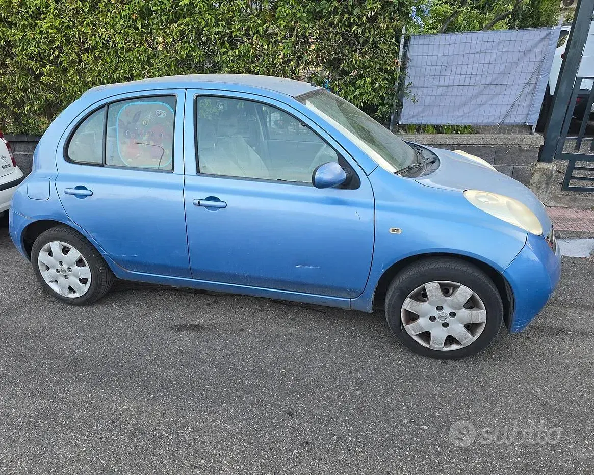 Usata Nissan Micra 75 CV (55 kW) 2004 Bluazzurro Utilitaria