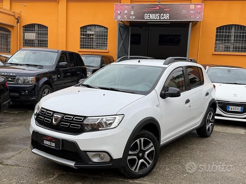 Usata Dacia Sandero Stepway 90 CV (66 kW) 2018 Bianco SUV