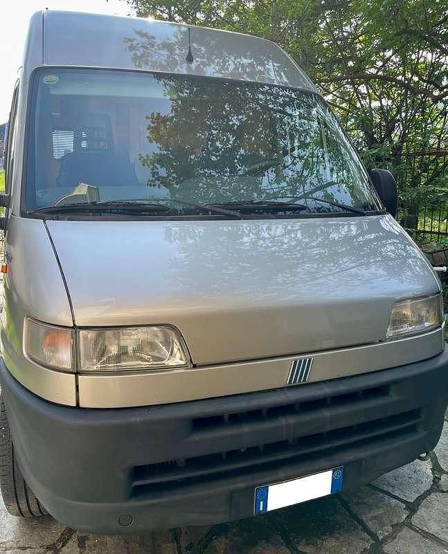 Usata Fiat Ducato 128 CV (94 kW) 2002 Argento Furgone